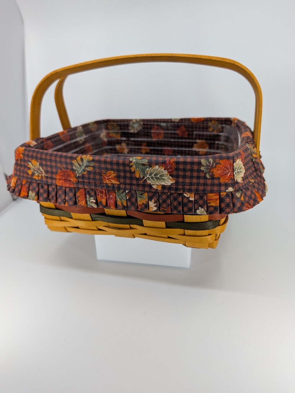 Longaberger 1997 Shades Of Autumn Bountiful Harvest Basket/Leaf Liner/Protector
